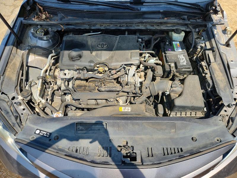 Photo 11 from auction – 2018 TOYOTA CAMRY with VIN 4T1B11HK2JU077315