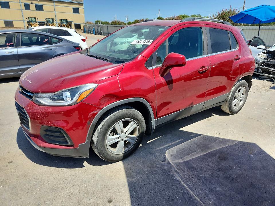 CHEVROLET TRAX 2018 with VIN 3GNCJLSB5JL337236 - Photo from auction