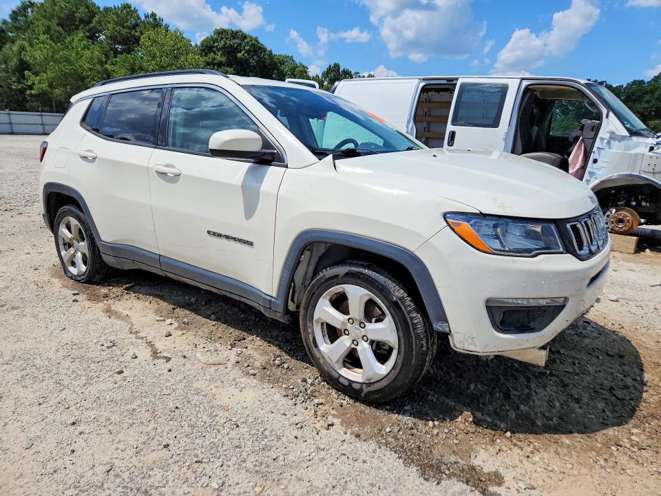 Photo 4 from auction – 2021 JEEP COMPASS with VIN 3C4NJCBB7MT532325