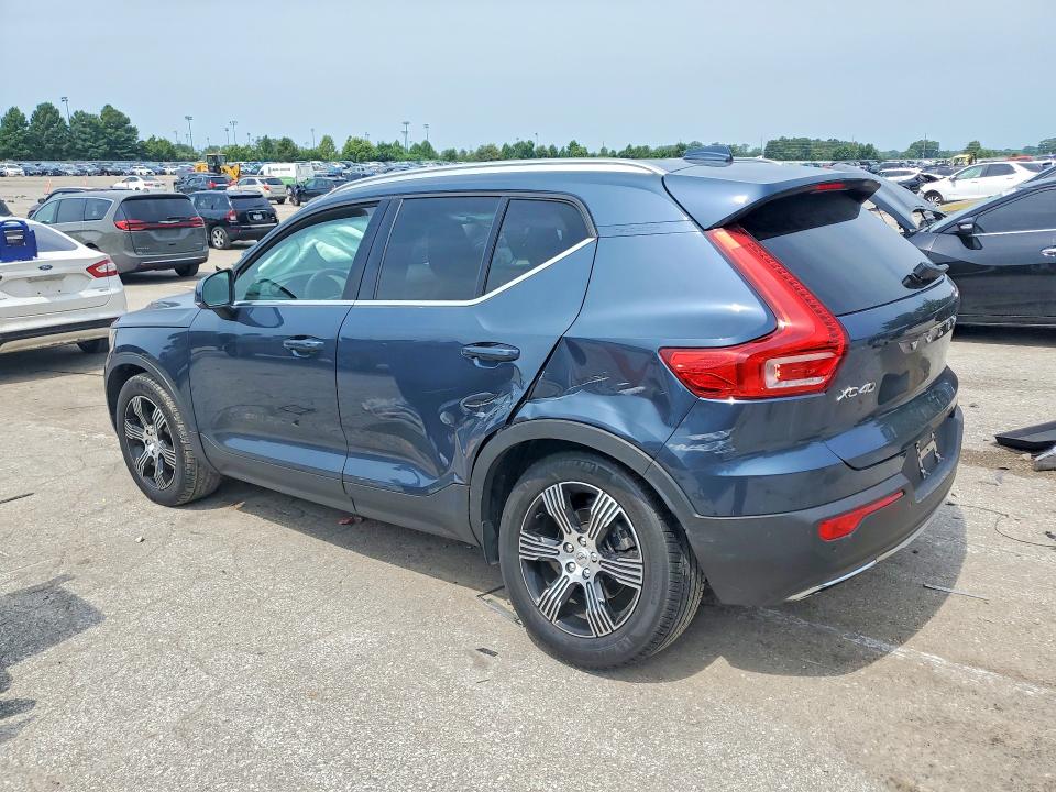 Photo 2 from auction – 2020 VOLVO XC40 with VIN YV4162UL2L2233421