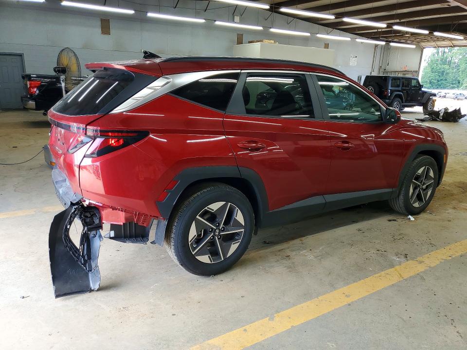 Photo 3 from auction – 2026 HYUNDAI TUCSON with VIN 5NMJB3DEXTH632725