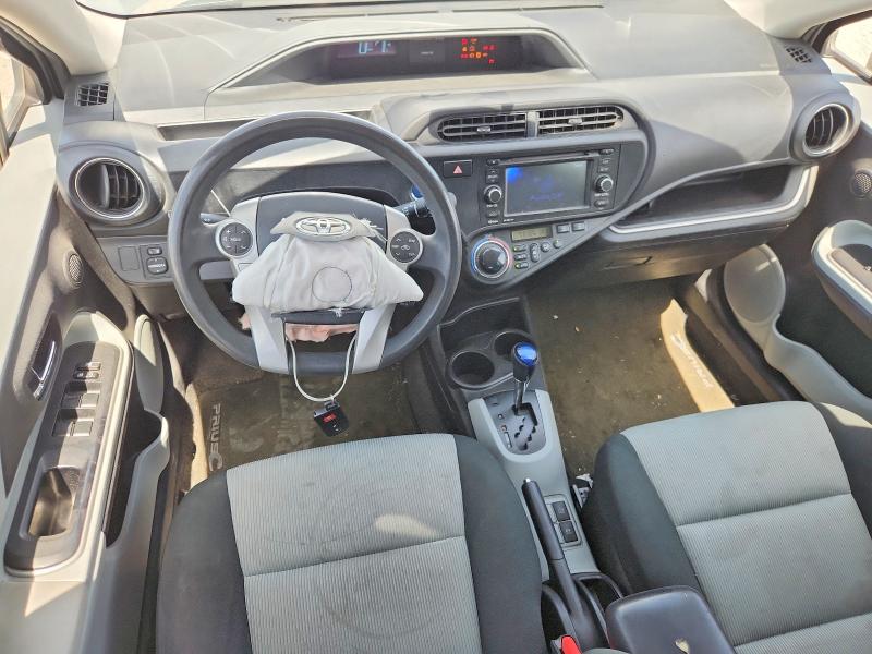 Photo 8 from auction – 2014 TOYOTA PRIUS C with VIN JTDKDTB38E1571601