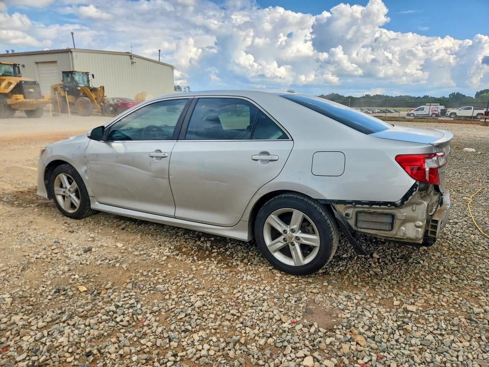 Photo 2 from auction – 2012 TOYOTA CAMRY with VIN 4T1BF1FK4CU068509