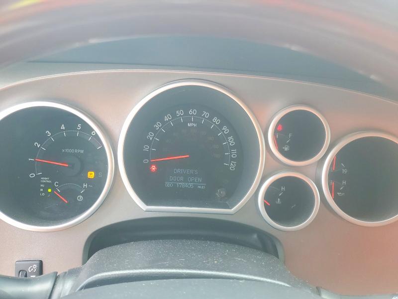 Photo 9 from auction – 2014 TOYOTA SEQUOIA with VIN 5TDYY5G17ES055329