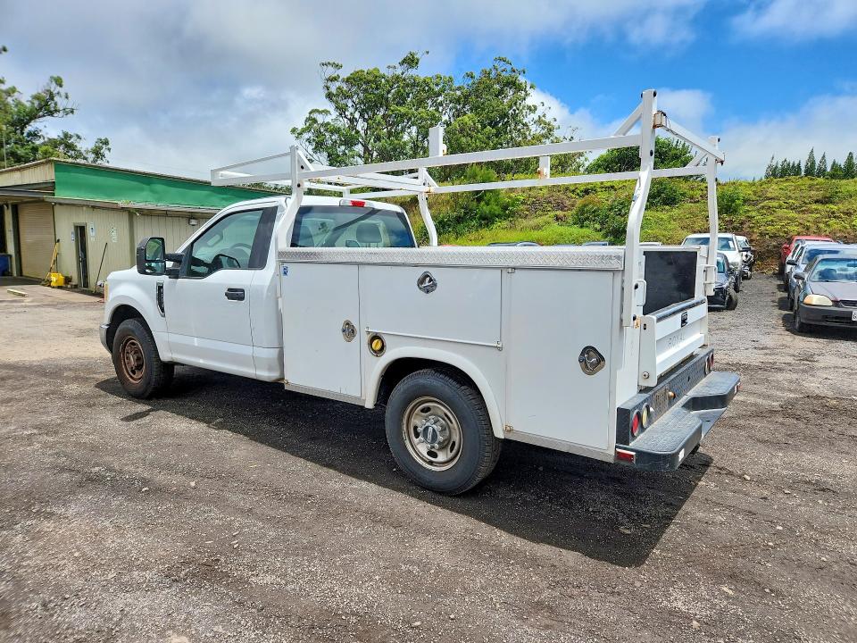 Photo 2 from auction – 2017 FORD F250 with VIN 1FDBF2A65HEB70158