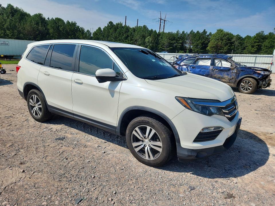 Photo 4 from auction – 2017 HONDA PILOT with VIN 5FNYF6H50HB035610