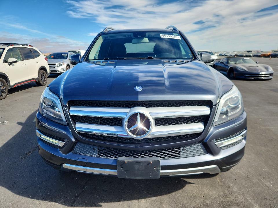 Photo 5 from auction – 2015 MERCEDES-BENZ GL with VIN 4JGDF6EE2FA609533