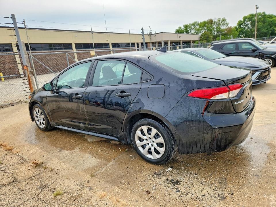 Foto 2 de la subasta – 2023 TOYOTA COROLLA con VIN 5YFB4MDE1PP047077