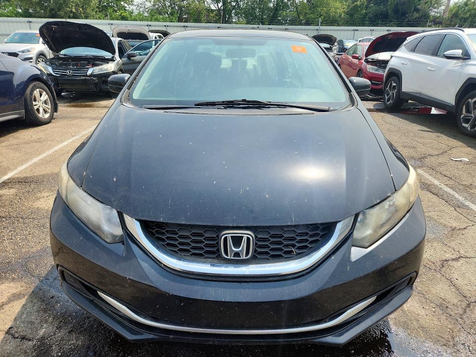 Photo 5 from auction – 2015 HONDA CIVIC with VIN 19XFB2F52FE079903