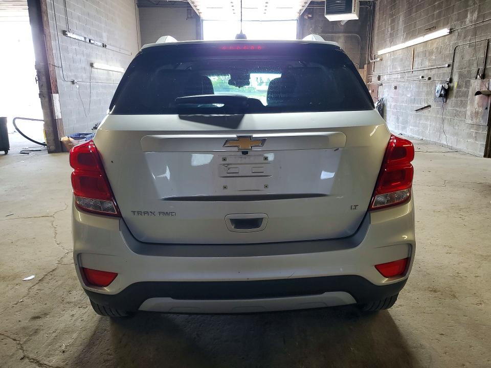 Photo 6 from auction – 2020 CHEVROLET TRAX with VIN KL7CJPSBXLB002541