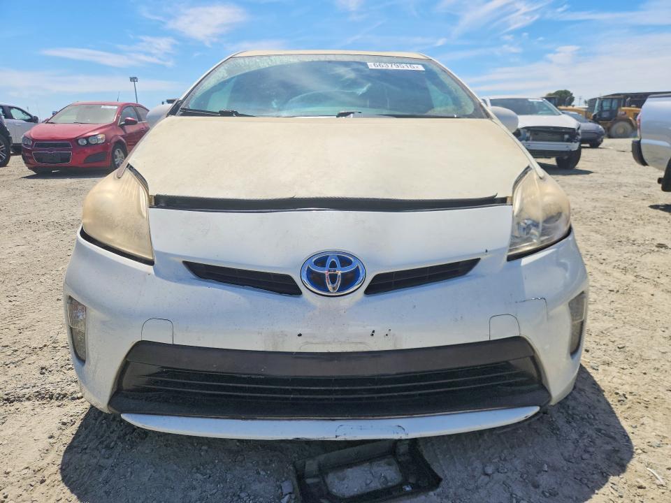 Photo 5 from auction – 2014 TOYOTA PRIUS with VIN JTDKN3DU5E0361742