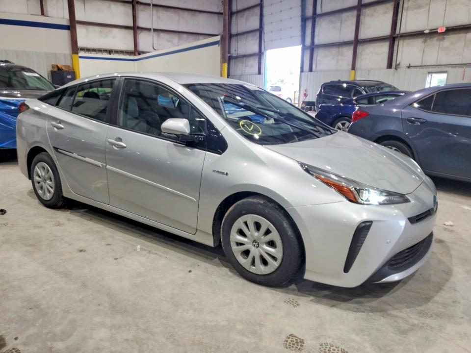 Photo 4 from auction – 2019 TOYOTA PRIUS with VIN JTDKARFUK3071220