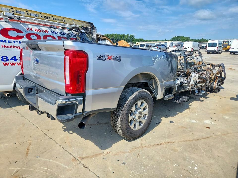 صورة رقم 3 من المزاد - 2024 FORD F250 مع VIN 1FT7W2BN4REE37307