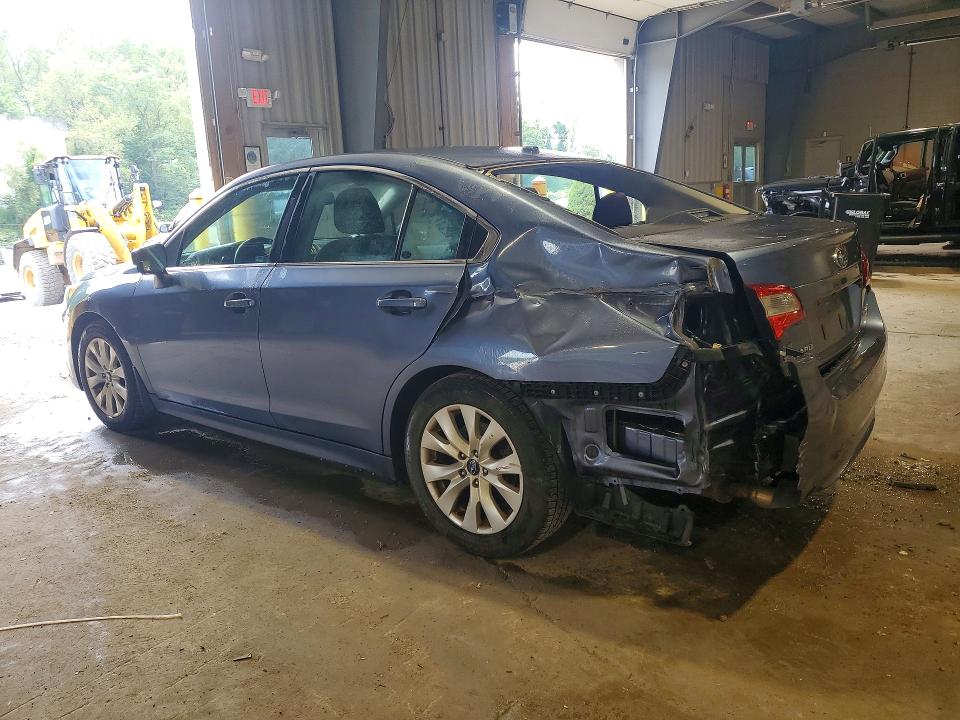 Photo 2 from auction – 2015 SUBARU LEGACY with VIN 4S3BNAD65F3069434