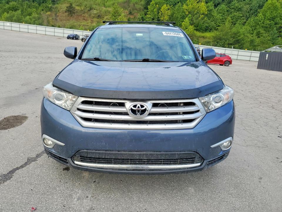Photo 5 from auction – 2012 TOYOTA HIGHLANDER with VIN 5TDBK3EH9CS166716