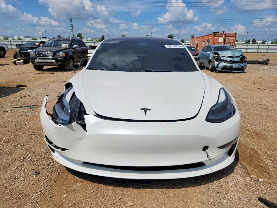 Foto 5 de la subasta – 2021 TESLA MODEL 3 con VIN 5YJ3E1EC3MF984582