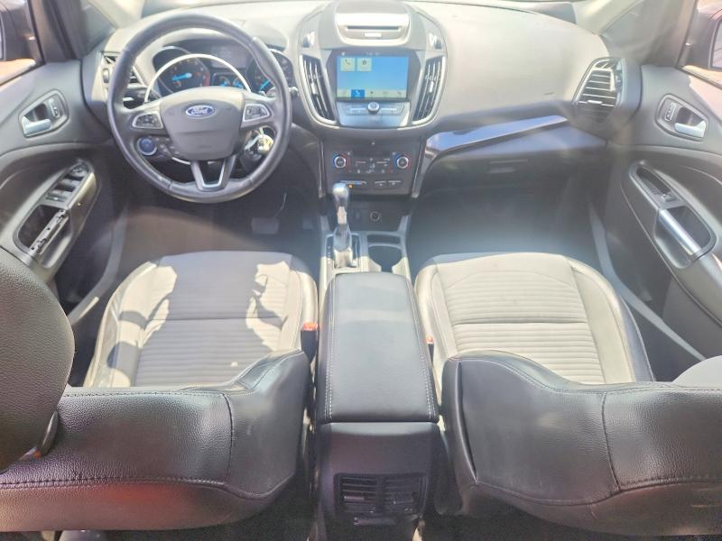 Zdjęcie 8 z aukcji – 2017 FORD ESCAPE z VIN 1FMCU9GD8HUE62577