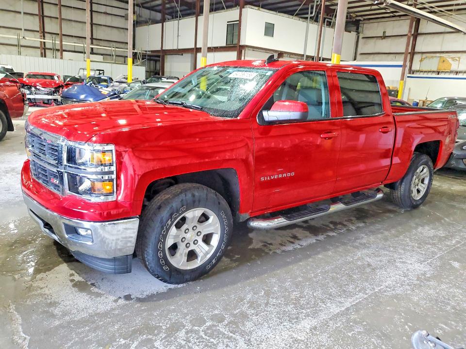 CHEVROLET SILVERADO 2015 с VIN 3GCUKREC4FG198931 - Снимка от търг