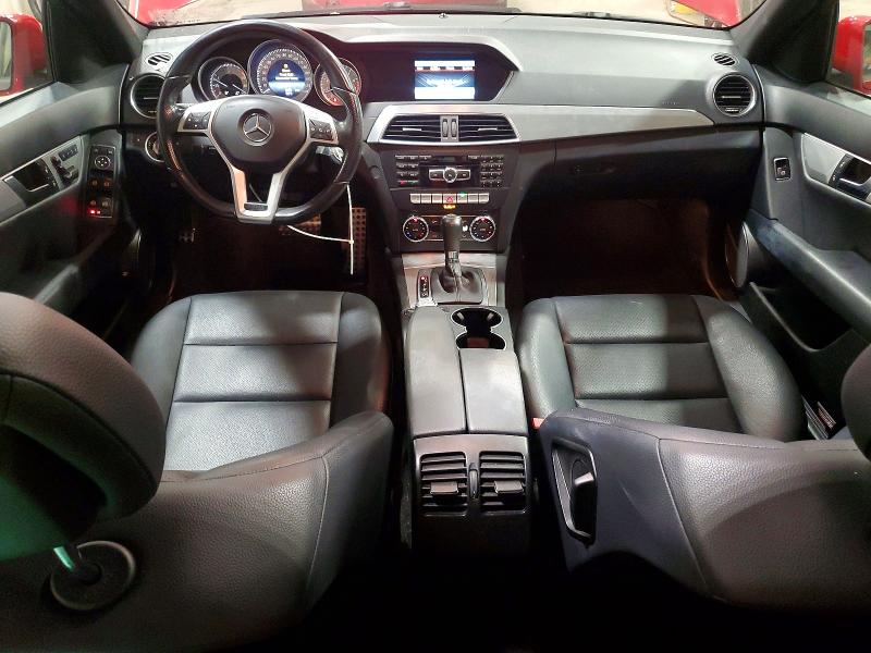 Photo 8 from auction – 2014 MERCEDES-BENZ C with VIN WDDGF8AB4ER318367