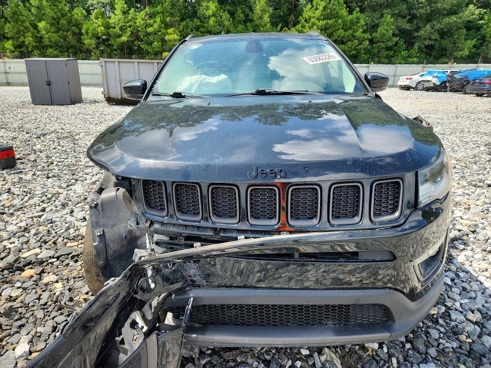 Photo 5 from auction – 2019 JEEP COMPASS with VIN 3C4NJDCB8KT672742