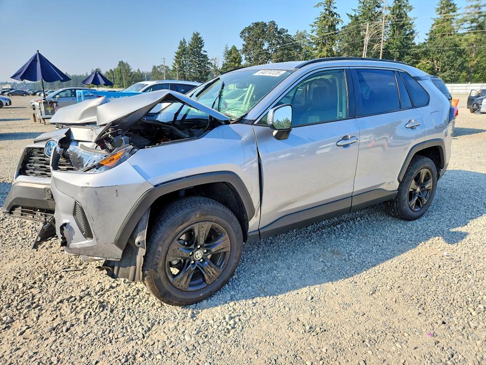 Photo 1 from auction – 2022 TOYOTA RAV4 with VIN JTMMWRFV8ND140269