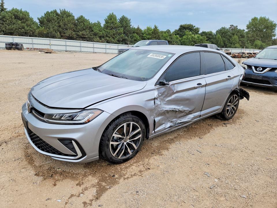 VOLKSWAGEN JETTA 2025 с VIN 3VWEX7BU3SM020332 - Снимка от търг