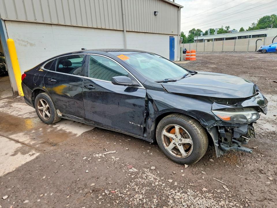 Photo 4 from auction – 2016 CHEVROLET MALIBU with VIN 1G1ZB5ST1GF201721