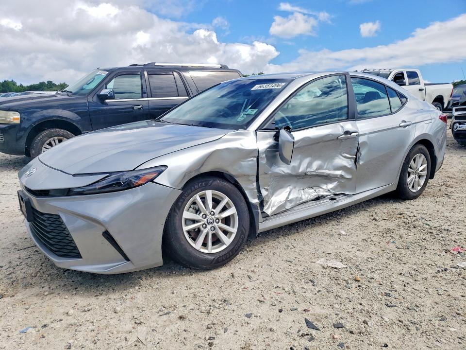 Photo 1 from auction – 2026 TOYOTA CAMRY with VIN 4T1DBADKXTU039877