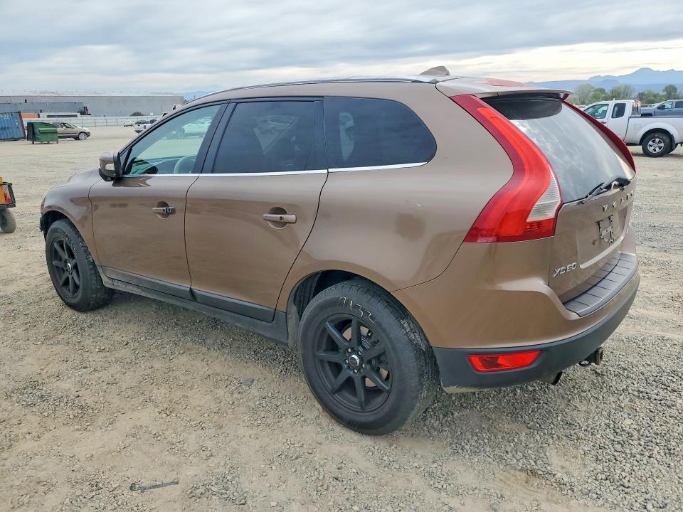 Photo 2 from auction – 2012 VOLVO XC60 with VIN YV4952DZ3C2328032
