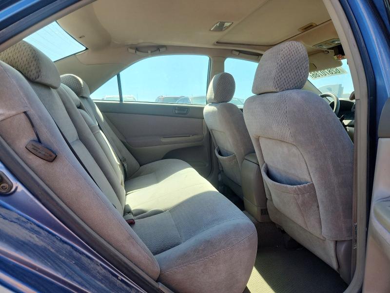 Photo 10 from auction – 2004 TOYOTA CAMRY with VIN 4T1BF32K44U574912