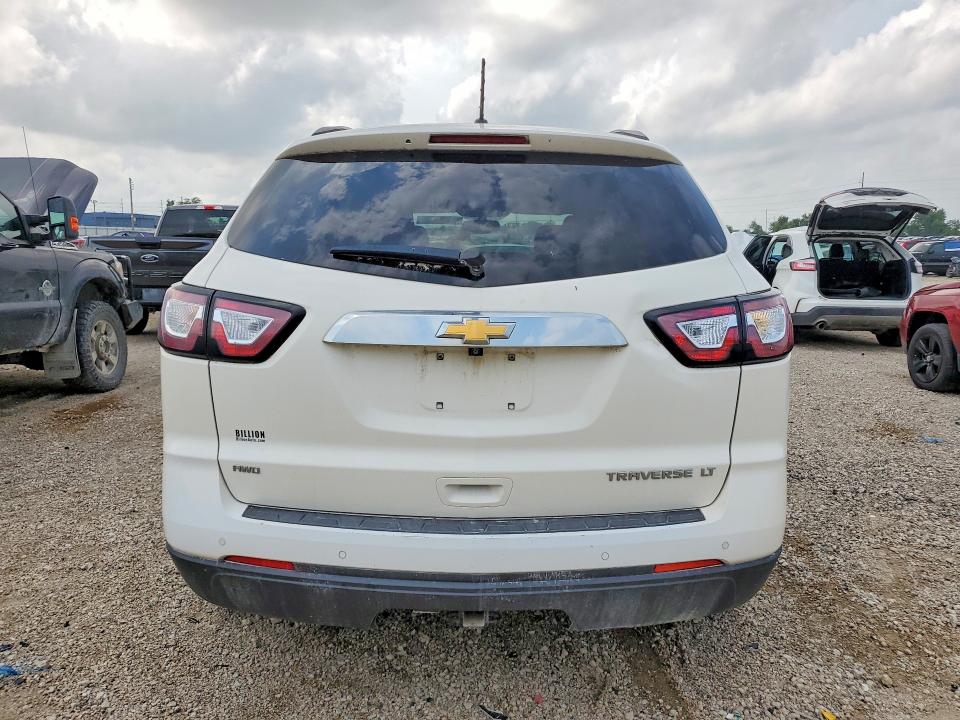 Photo 6 from auction – 2015 CHEVROLET TRAVERSE with VIN 1GNKVHKD6FJ111168