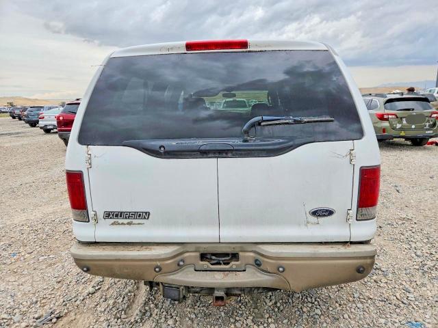 Photo 6 from auction – 2004 FORD EXCURSION with VIN 1FMNU44P64EA15471