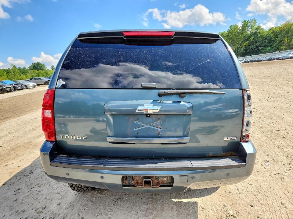Photo 6 from auction – 2008 CHEVROLET TAHOE with VIN 1GNFK13028R249257