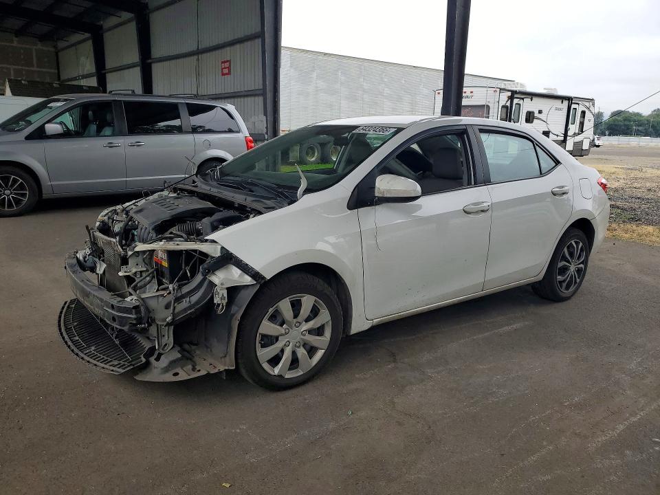 TOYOTA COROLLA 2015 with VIN 2T1BURHE4FC267531 - Photo from auction