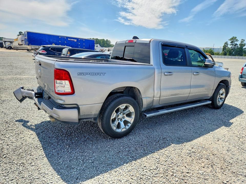 صورة رقم 3 من المزاد - 2022 RAM 1500 مع VIN 1C6SRFFT6NN420138