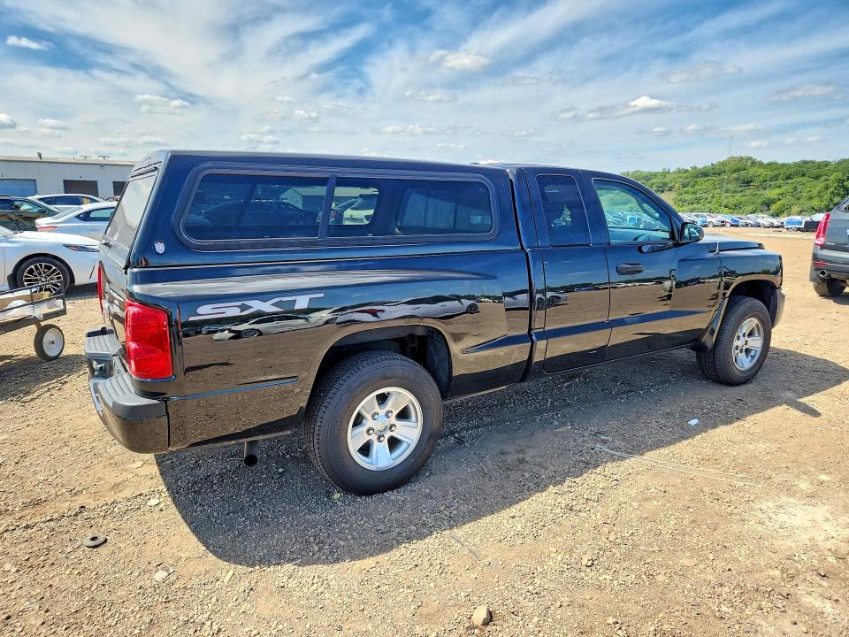 Photo 3 from auction – 2008 DODGE DAKOTA with VIN 1D7HW32K18S559242