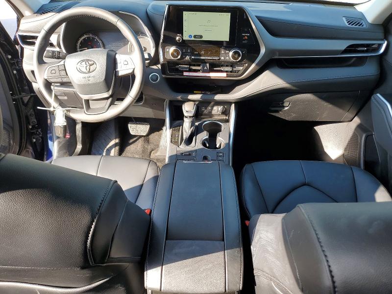 Photo 8 from auction – 2026 TOYOTA HIGHLANDER with VIN 5TDKDRBH3TS612800