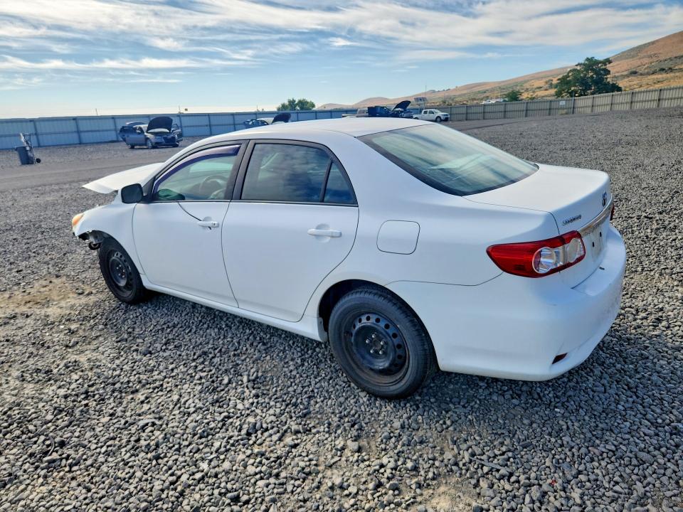 Photo 2 from auction – 2012 TOYOTA COROLLA with VIN 2T1BU4EE7CC759599