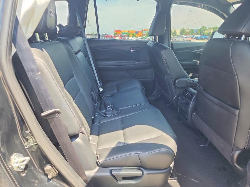 Photo 11 from auction – 2020 HONDA PASSPORT with VIN 5FNYF8H51LB005472
