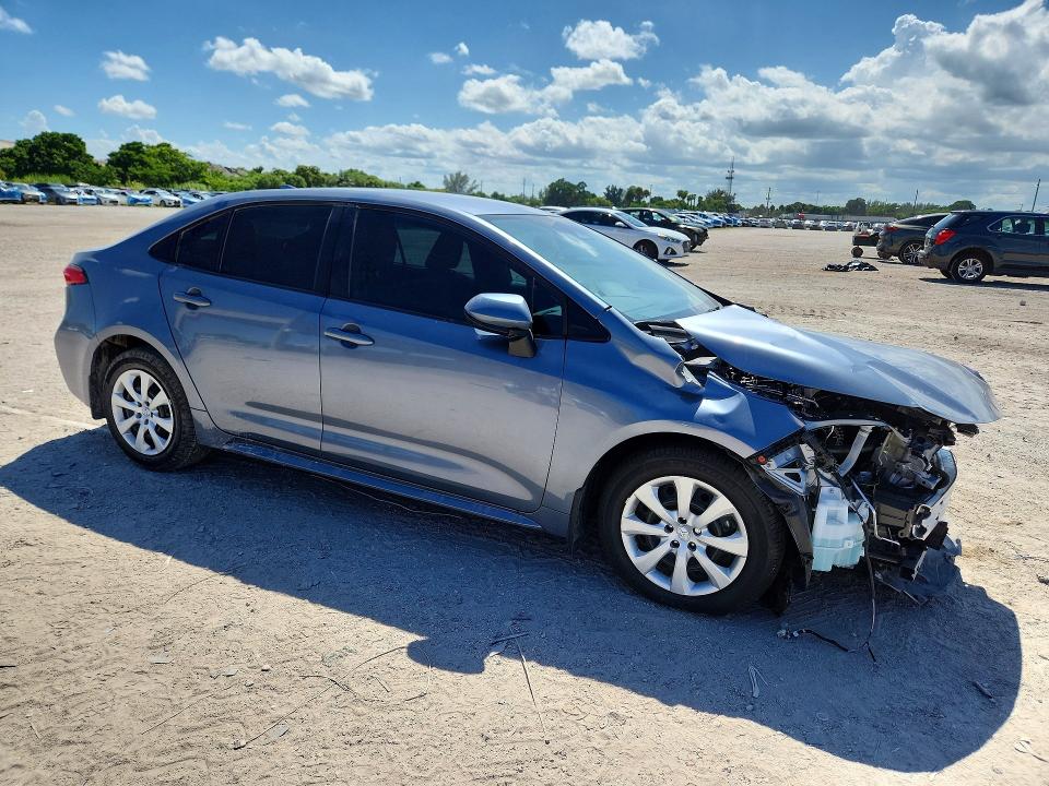 Photo 4 from auction – 2025 TOYOTA COROLLA with VIN 5YFB4MDE6SP353121