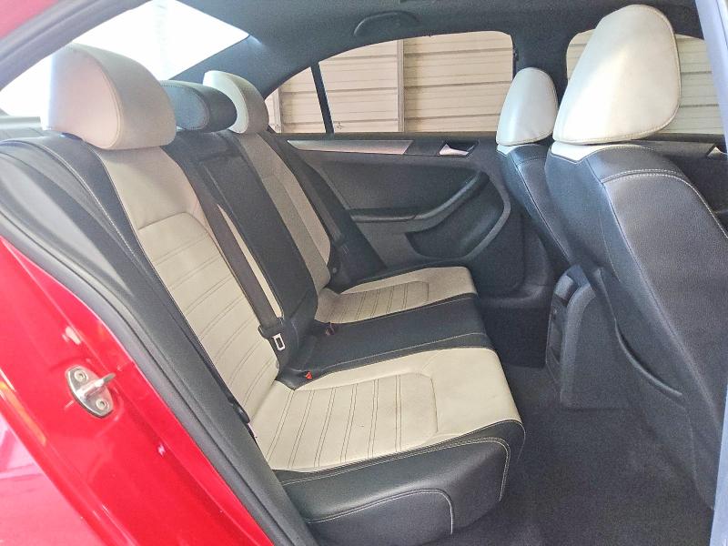 Photo 10 from auction – 2016 VOLKSWAGEN JETTA with VIN 3VWD17AJ0GM307378