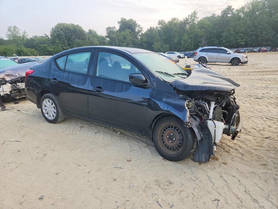 Photo 4 from auction – 2017 NISSAN VERSA with VIN 3N1CN7APXHL821773