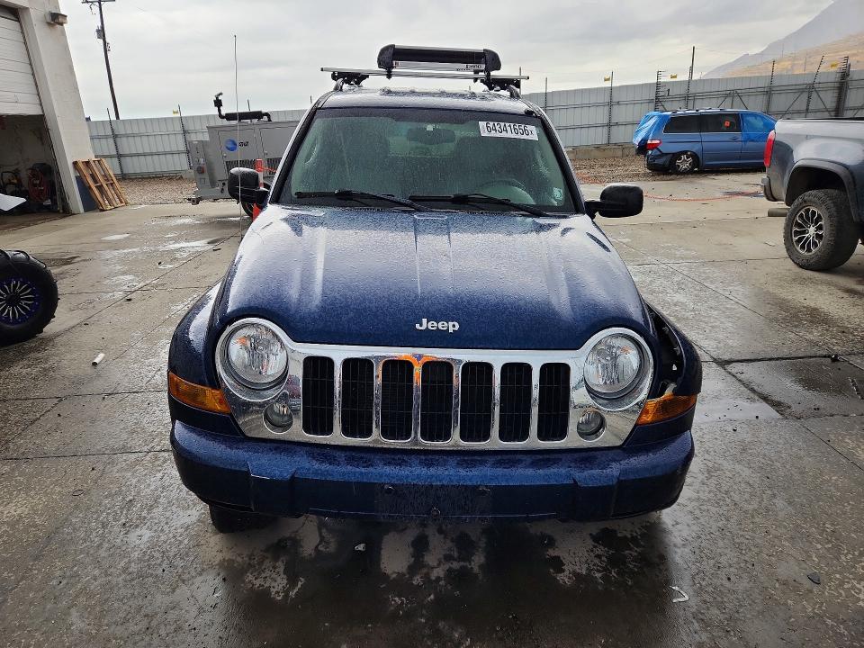 Photo 5 from auction – 2005 JEEP LIBERTY with VIN 1J4GL58K15W650852