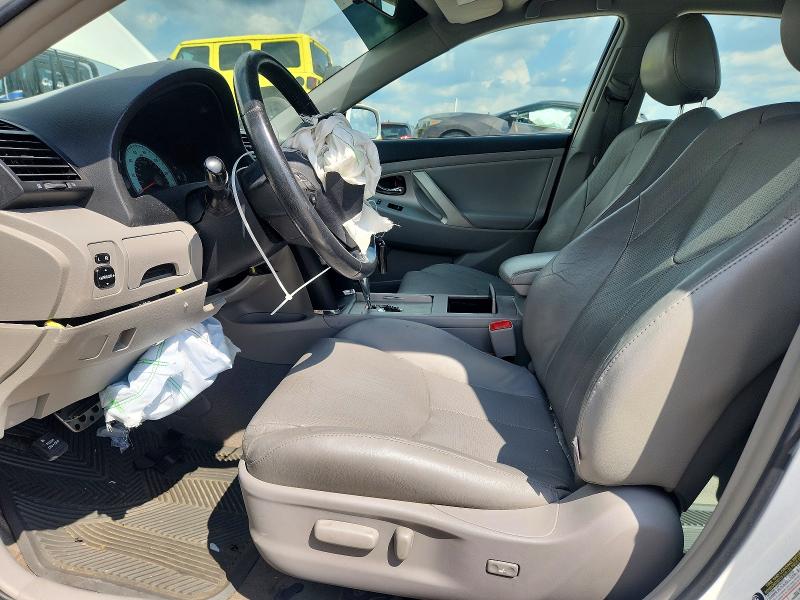 Photo 7 from auction – 2011 TOYOTA CAMRY with VIN 4T1BF3EK4BU698994
