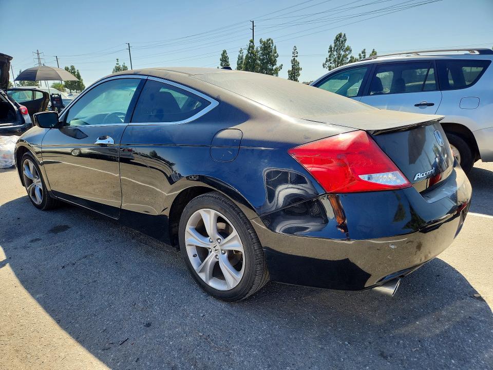 Photo 2 from auction – 2011 HONDA ACCORD with VIN 1HGCS2B86BA005014