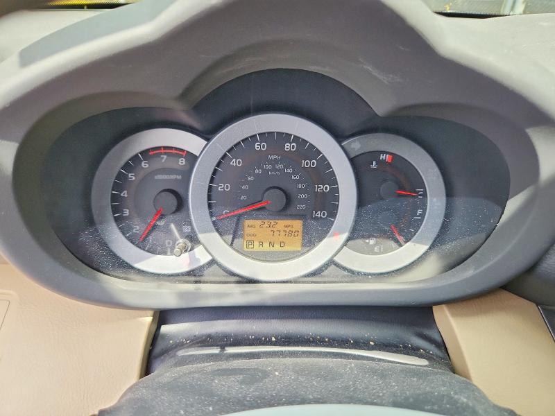Photo 9 from auction – 2011 TOYOTA RAV4 with VIN 2T3ZF4DV0BW065805