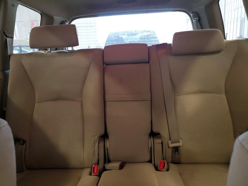 Photo 10 from auction – 2005 TOYOTA HIGHLANDER with VIN JTEEP21AX50105247