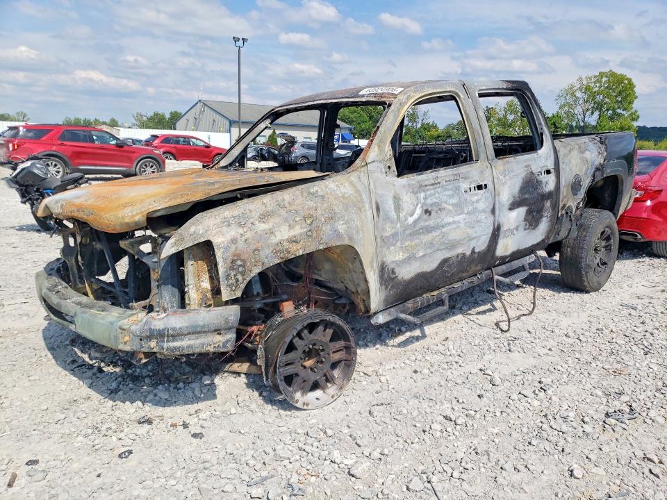 CHEVROLET SILVERADO 2008 with VIN 2GCEK133681104326 - Photo from auction