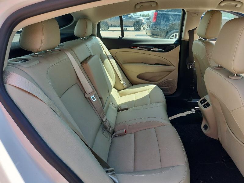 Photo 10 from auction – 2019 BUICK REGAL with VIN W04GP6SXXK1013661