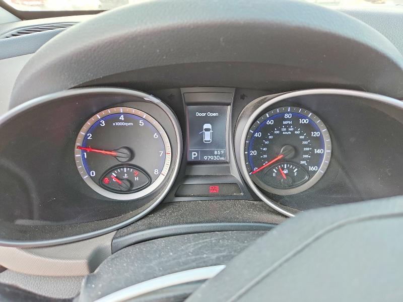Photo 9 from auction – 2016 HYUNDAI SANTA FE with VIN KM8SM4HF4GU148714